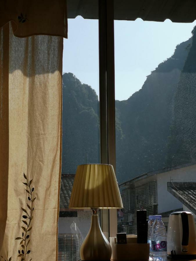 Magic Bamboo Hotell Yangshuo Exteriör bild