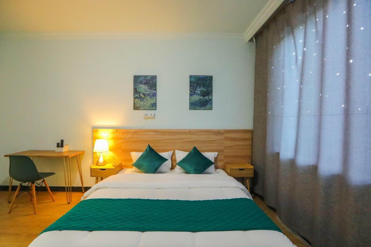 Magic Bamboo Hotell Yangshuo Exteriör bild