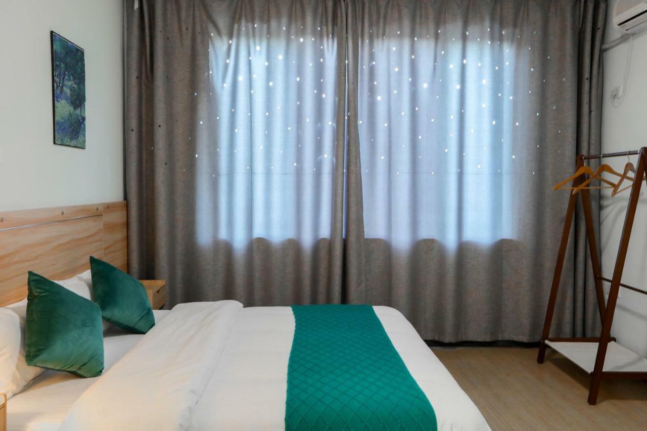Magic Bamboo Hotell Yangshuo Exteriör bild